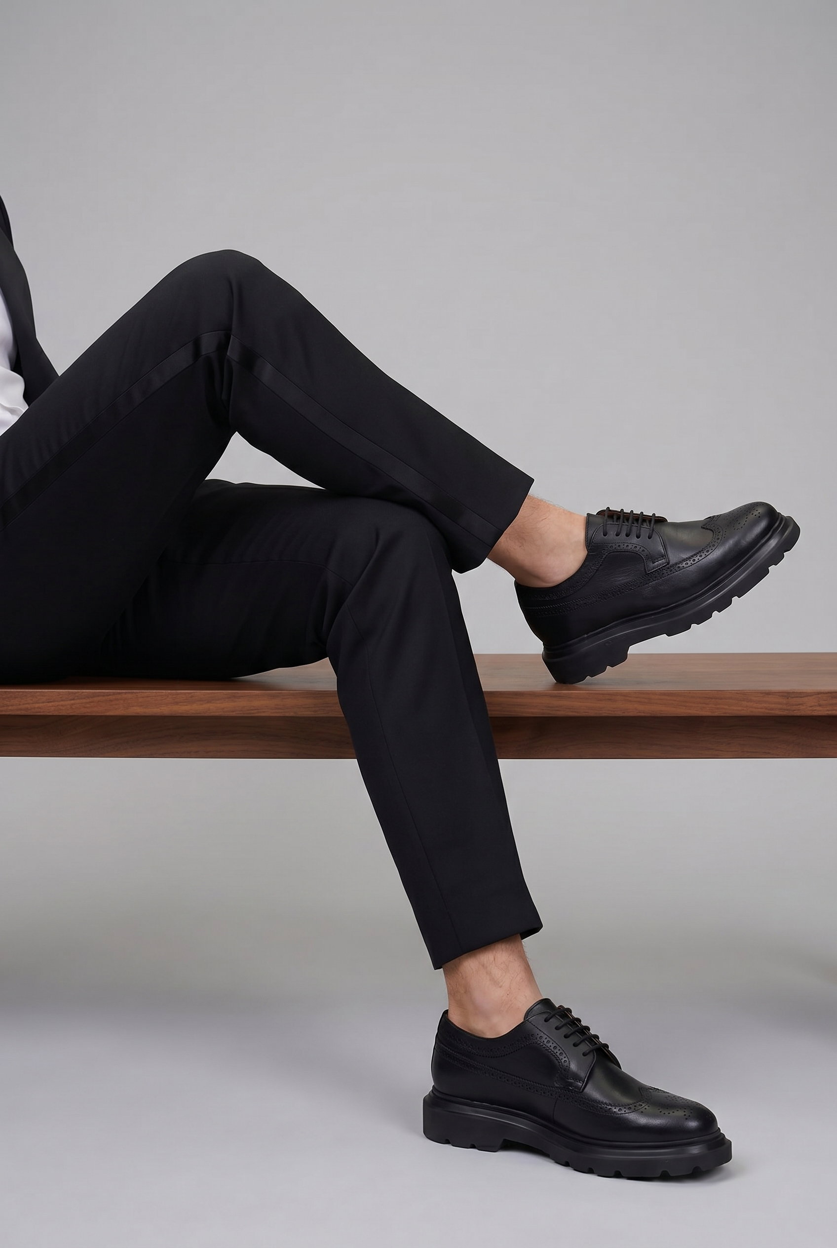 VOO Shoes Konate | %100 Dana Derisi Boy Uzatan Siyah Klasik Kundura | +7 cm Gizli Taban