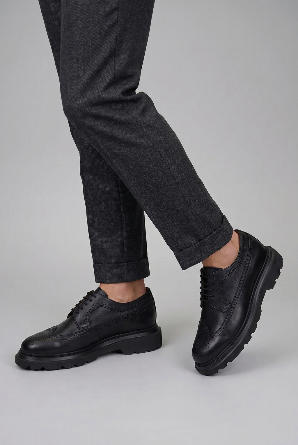 VOO Shoes Konate | %100 Dana Derisi Boy Uzatan Siyah Klasik Kundura | +7 cm Gizli Taban