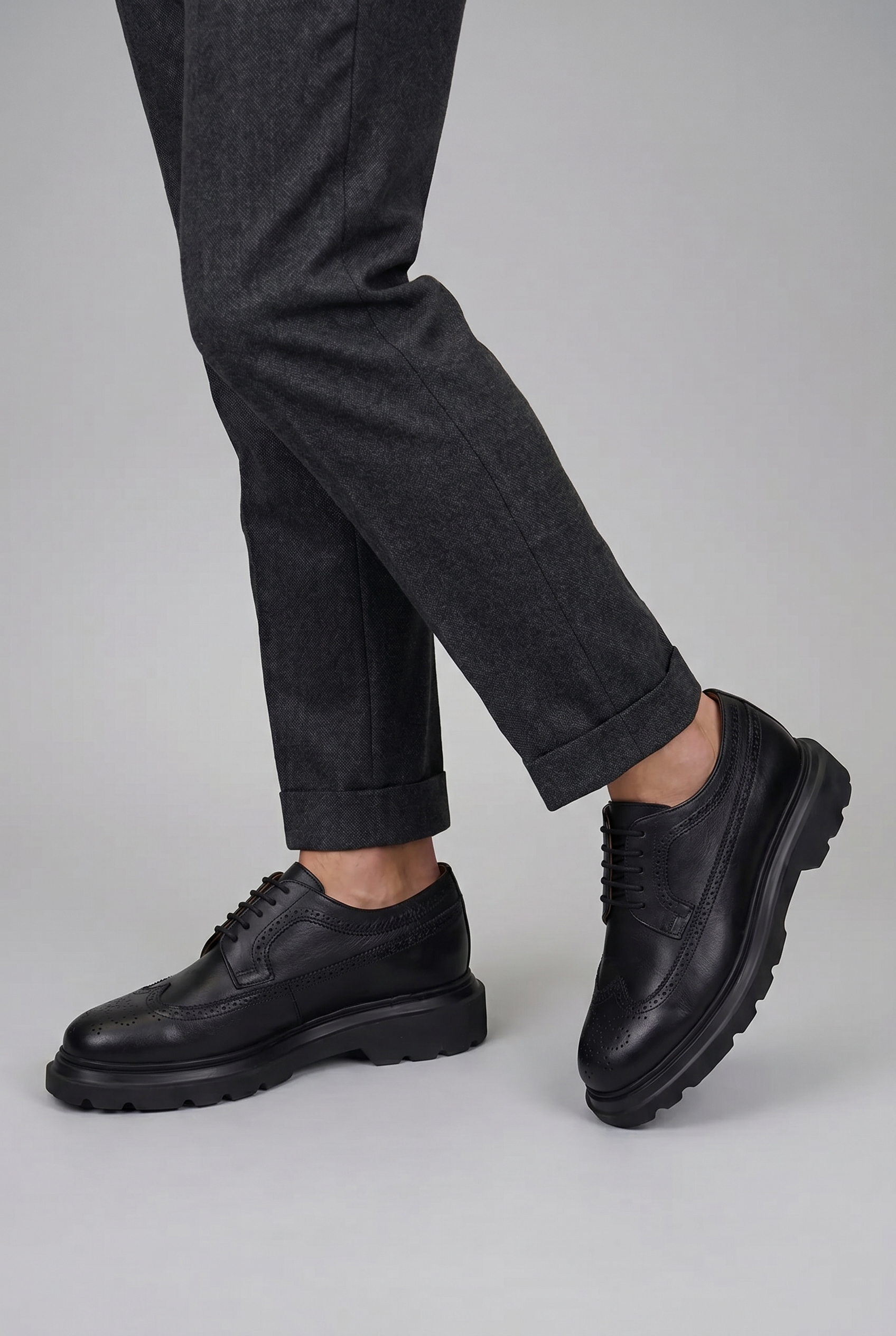 VOO Shoes Konate | %100 Dana Derisi Boy Uzatan Siyah Klasik Kundura | +7 cm Gizli Taban