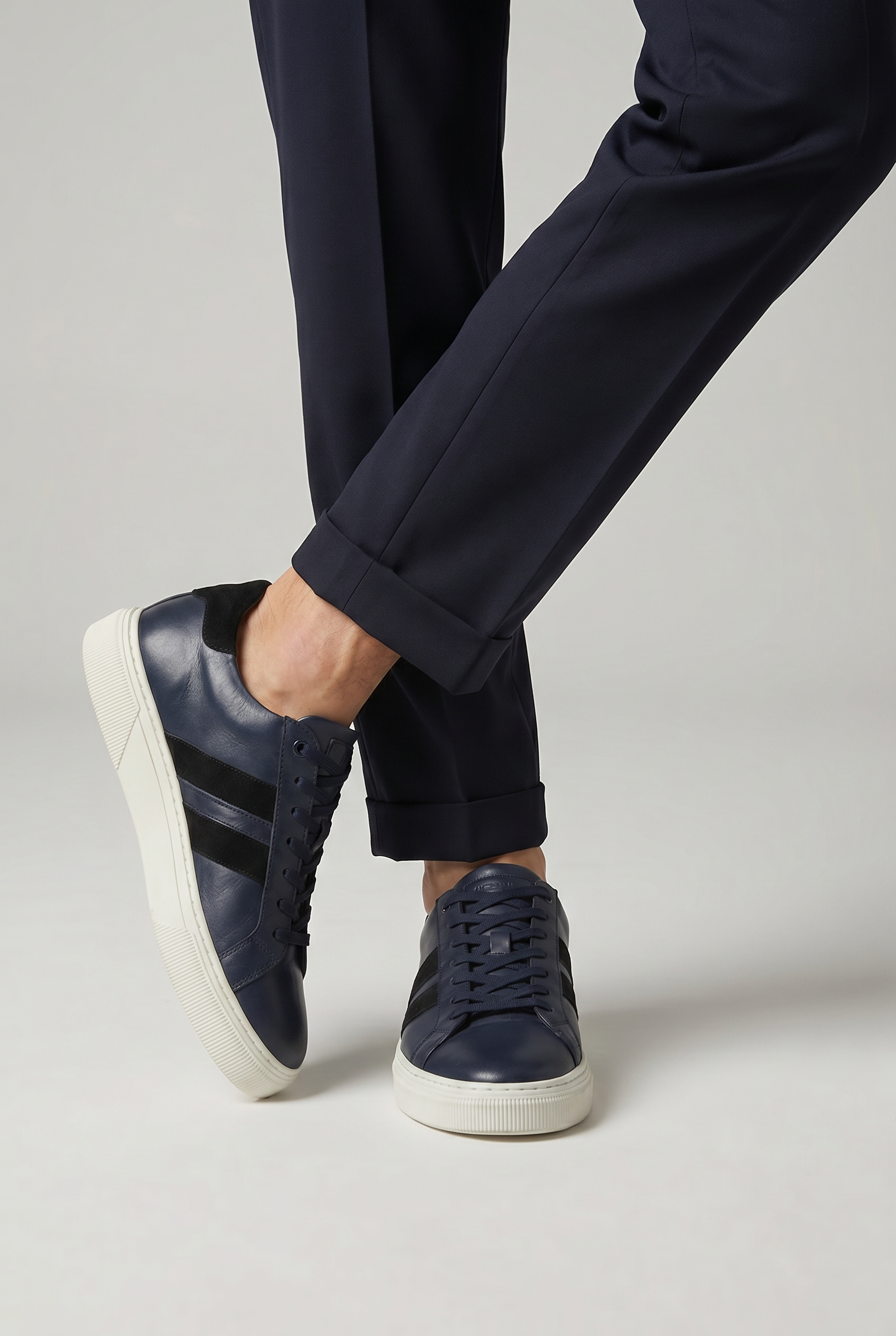 VOO Shoes | %100 Dana Derisi Boy Uzatan Lacivert Sneaker | Siyah Şerit | +7 cm Gizli Taban
